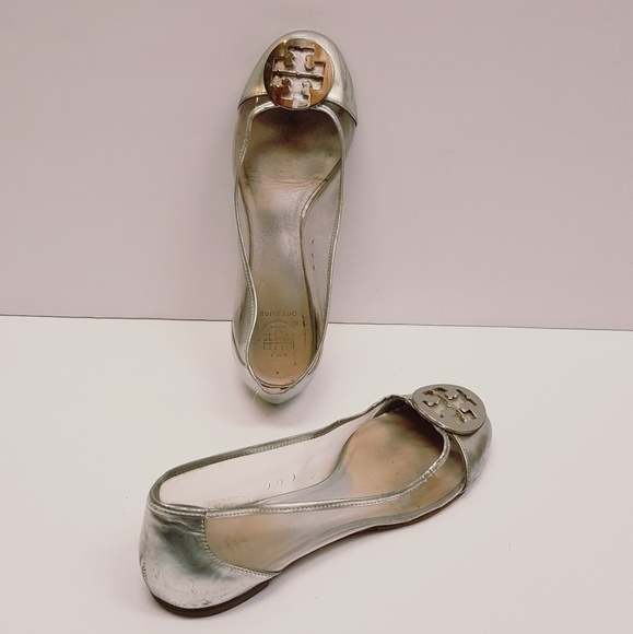 Tory Burch Silver Ballet Flats - Picture 8 of 8